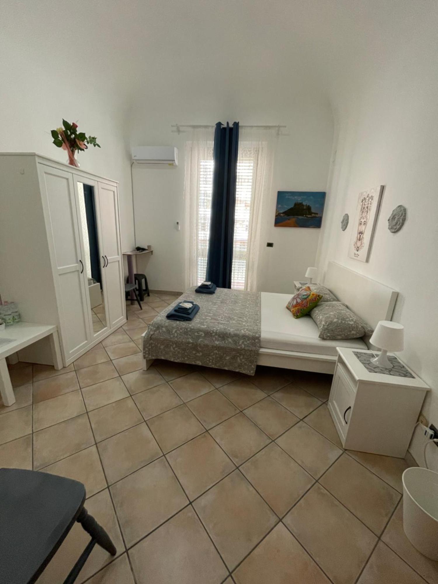B&B La Norma Катания Екстериор снимка