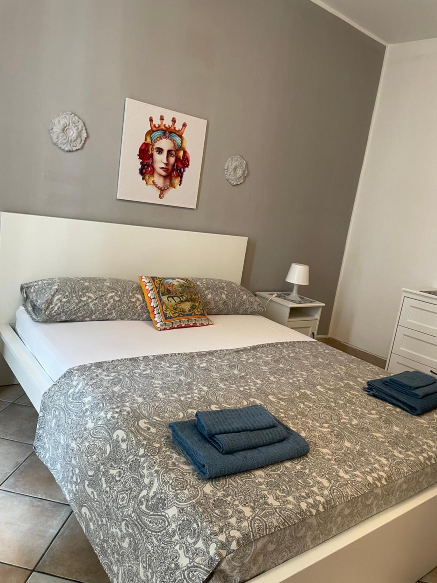 B&B La Norma Катания Екстериор снимка